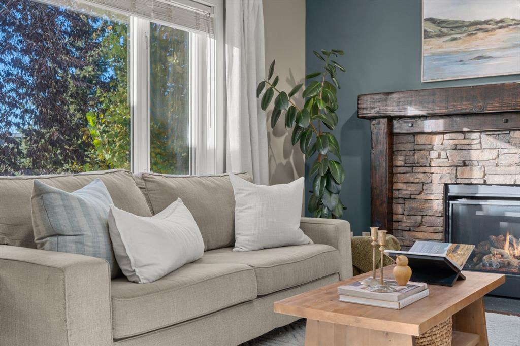 Picture for 158 River Rock Crescent SE https://www.cirrealty.ca/reb/creb/23/A2266423_7.jpg