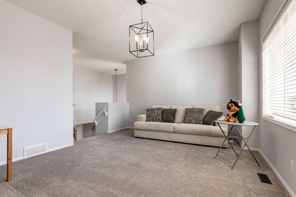 Picture for 90 Tuscany Springs Hill NW https://www.cirrealty.ca/reb/creb/23/A2268023_15.jpg