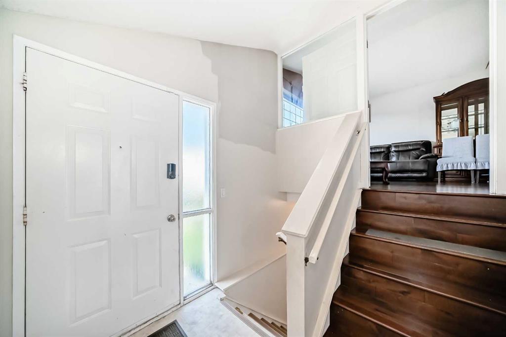 Picture for 11 Martinwood Road NE