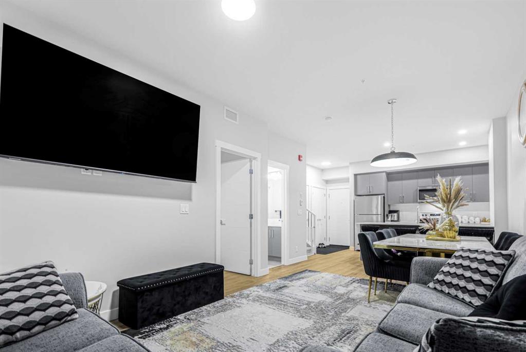 Picture for 2226, 151 Skyview Bay NE