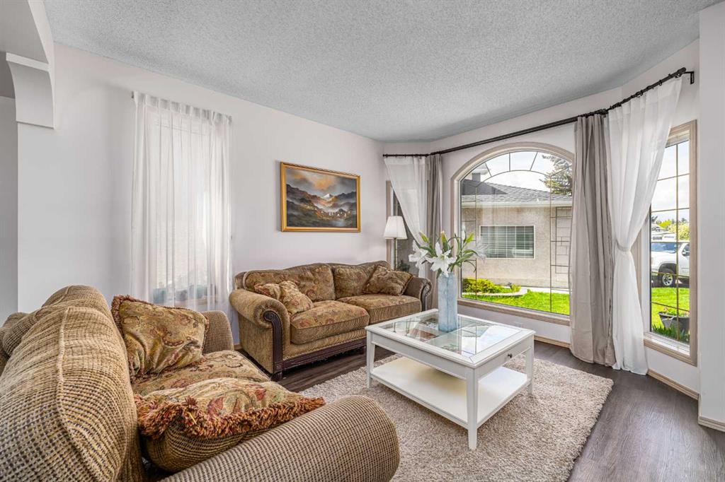 Picture for 648 Scimitar Bay NW