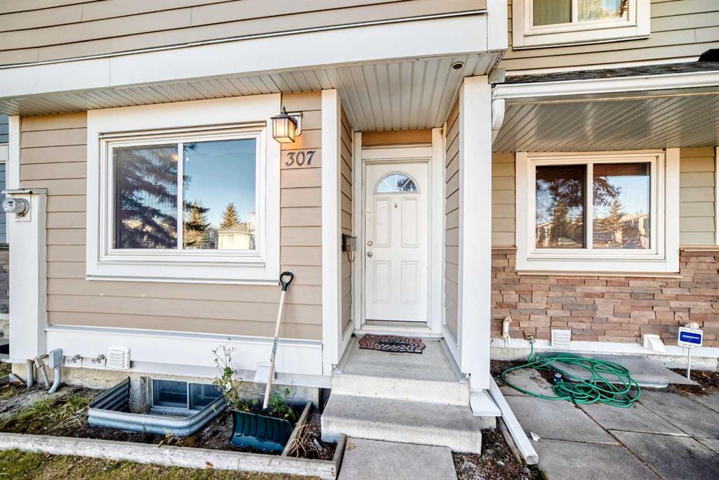 Picture for 307 Georgian Villas NE