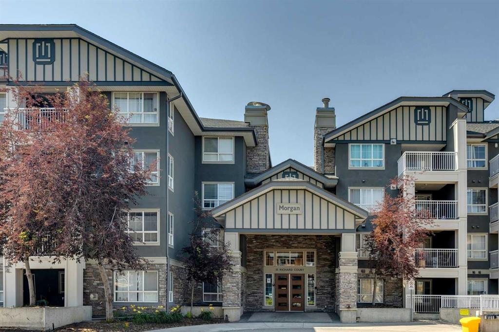 Picture for 438, 35 Richard Court SW