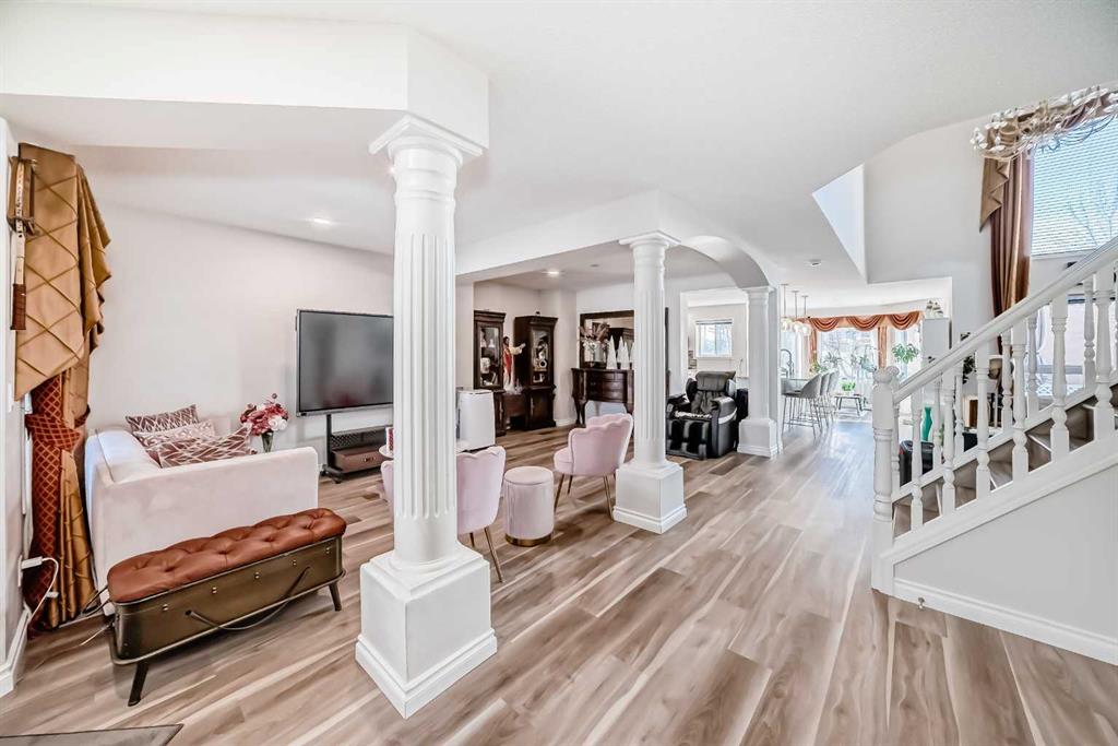 Picture for 33 Citadel Estates Terrace NW