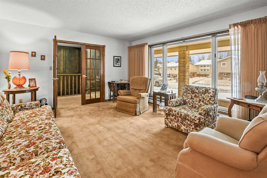 Picture for 5235 38 Street Crescent 