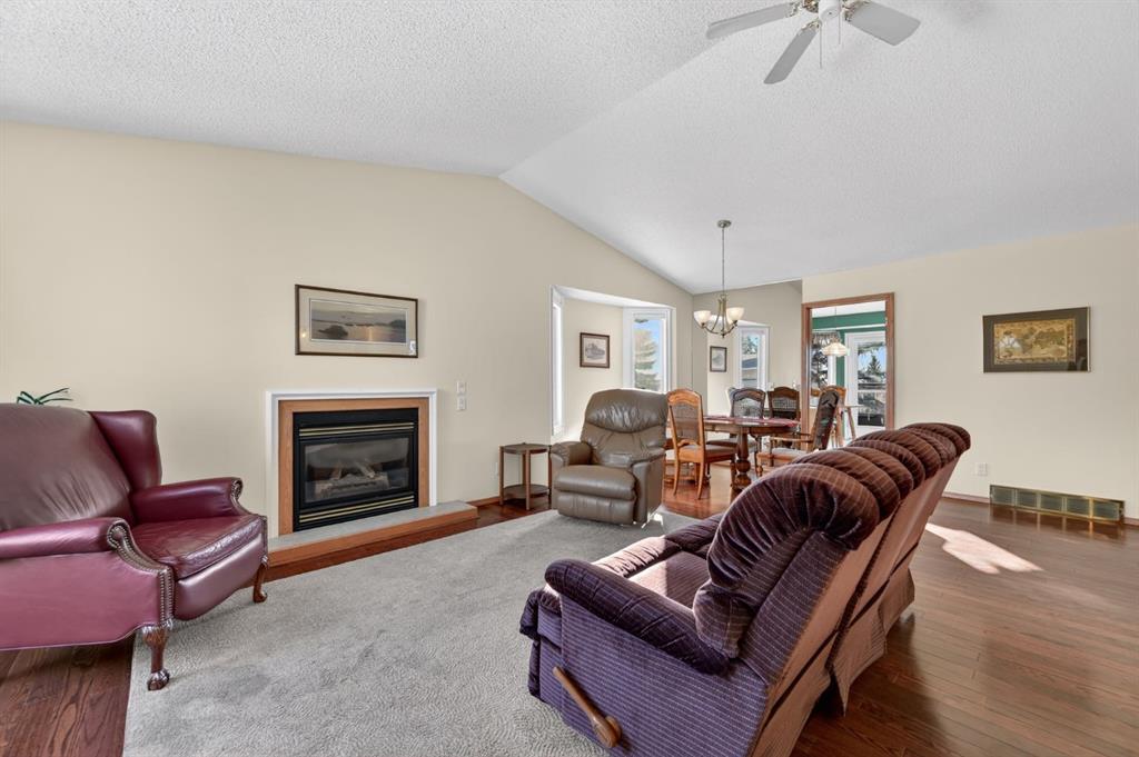 Picture for 206 Arbour Cliff Close NW