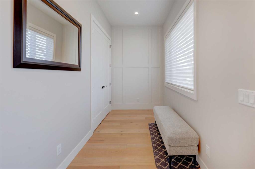 Picture for 3902 19 Street SW