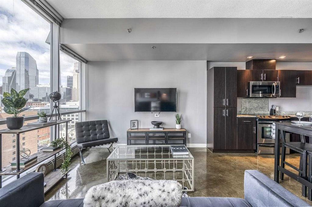 Picture for 907, 135 13 Avenue SW