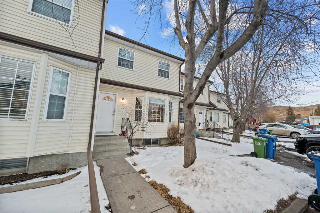 Picture for 7, 120 First Street E