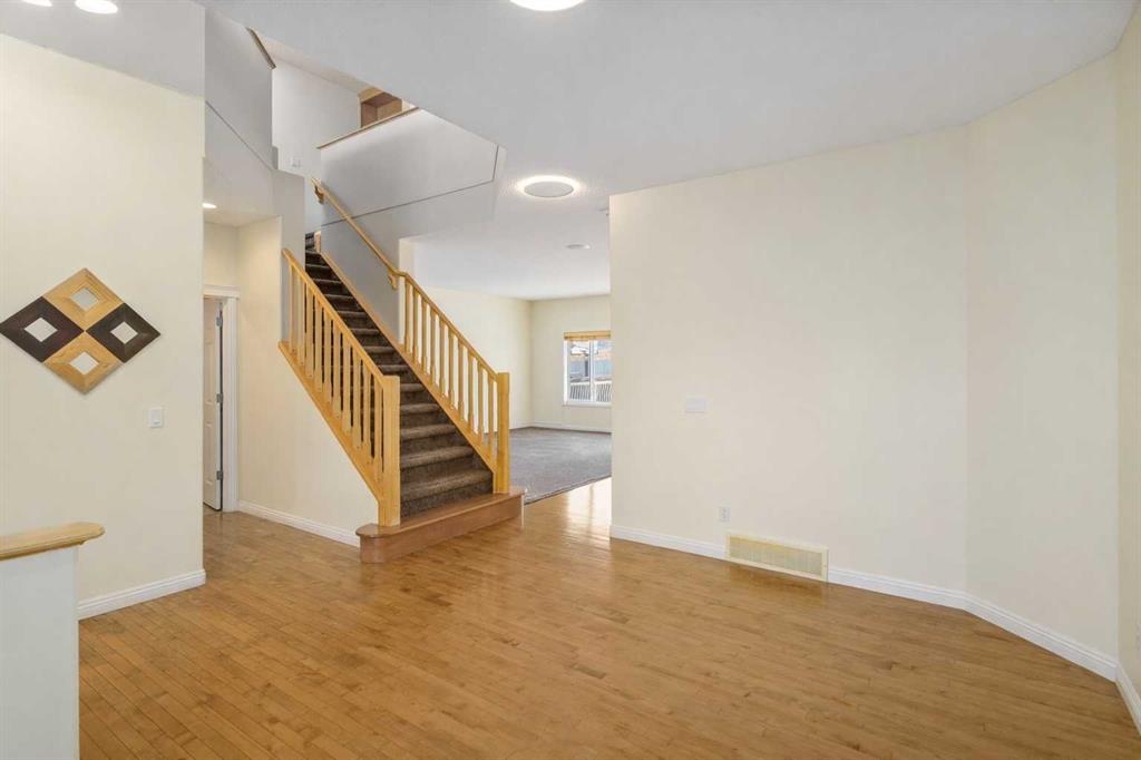 Picture for 153 Kincora Bay NW