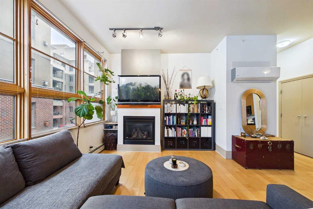 Picture for 109, 177 9 Street NE