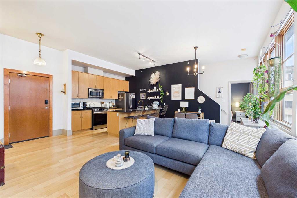 Picture for 109, 177 9 Street NE