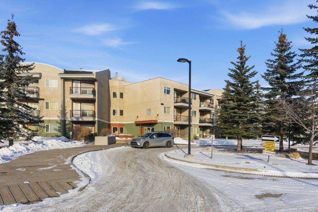 Picture for 210, 69 Springborough Court SW