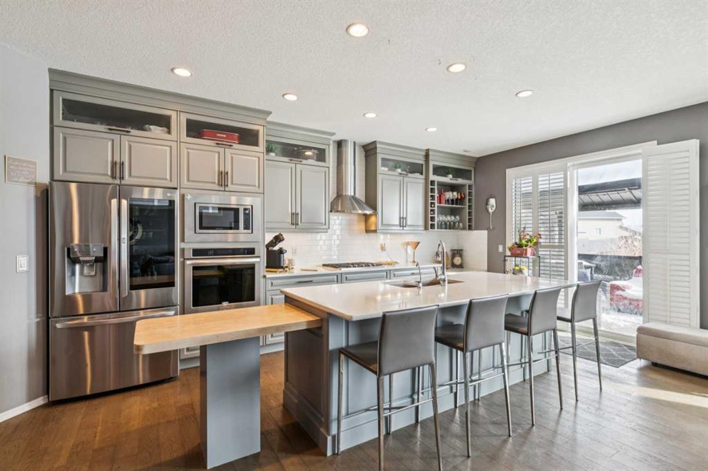 Picture for 223 Cranarch Terrace SE