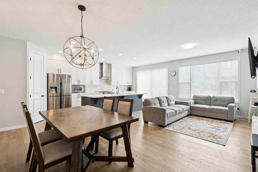 Picture for 7262 11 Avenue SW