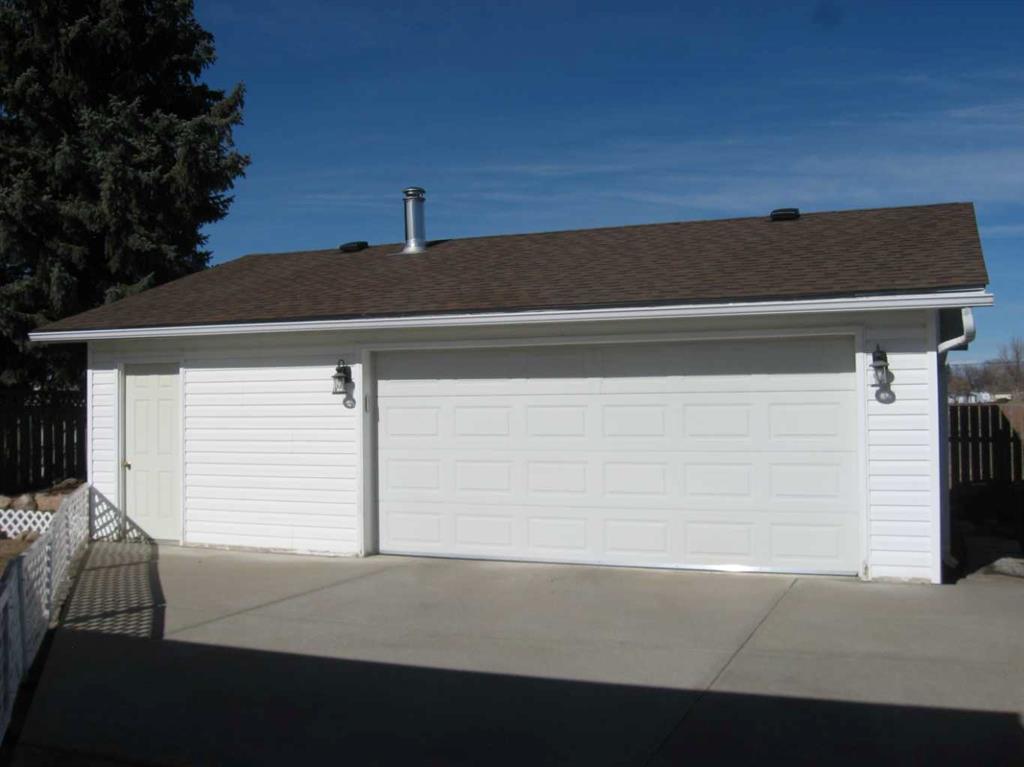 Picture for 6 westrose Avenue W