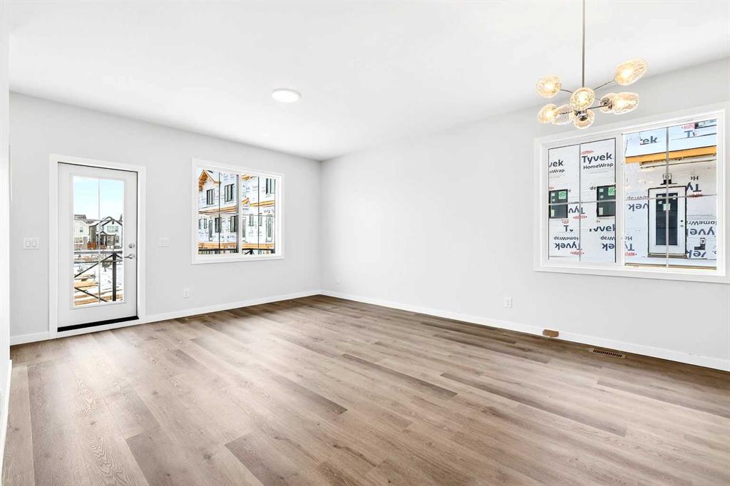 Picture for 101, 40 Creekside Way SW