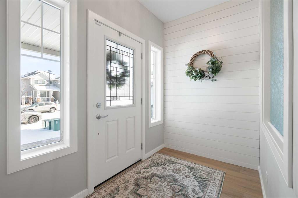 Picture for 360 Bayside Crescent SW