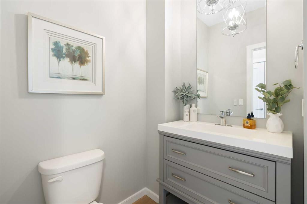 Picture for 360 Bayside Crescent SW