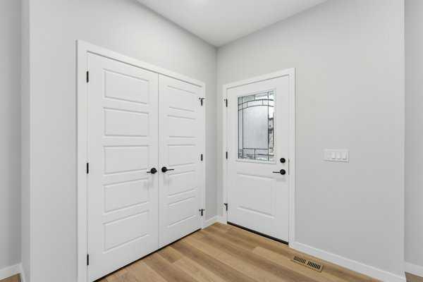 Picture for 2161 Bayview Drive SW