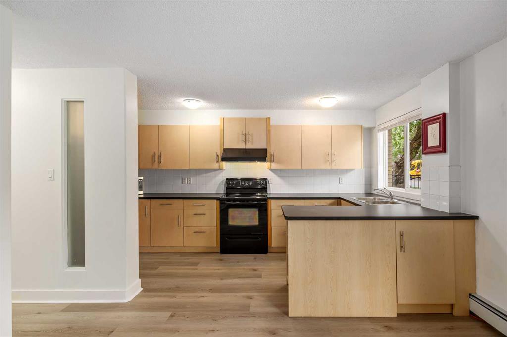 Picture for 101, 655 Meredith Road NE