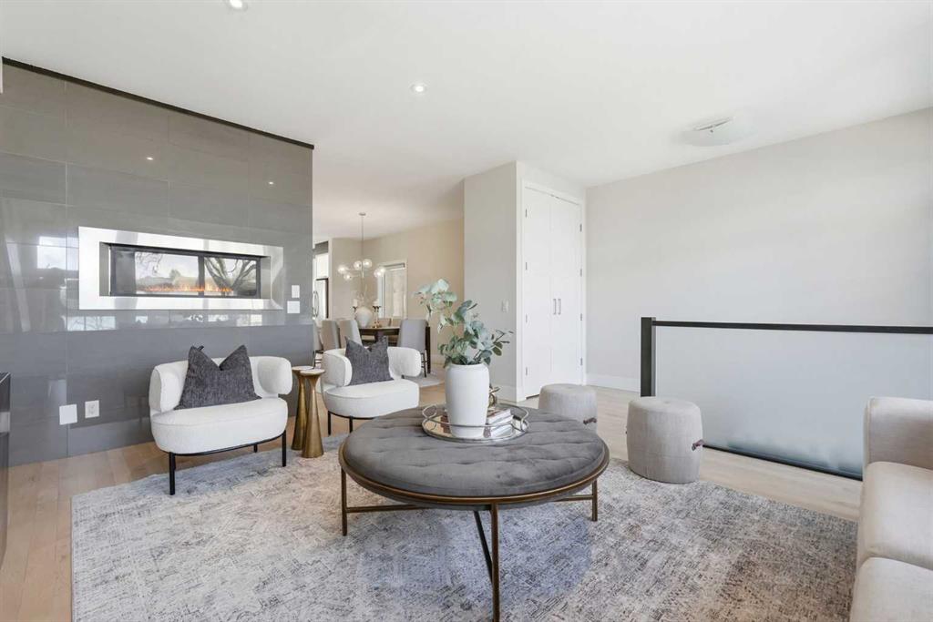 Picture for 1923 49 Avenue SW