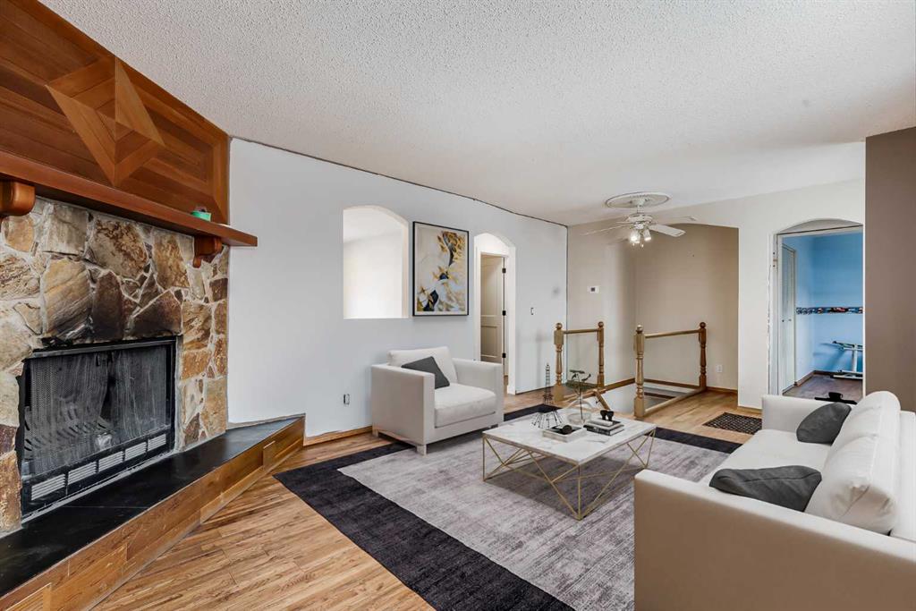 Picture for 41 Alpine Crescent SE