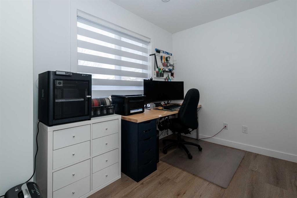 Picture for 897 Mahogany Boulevard SE