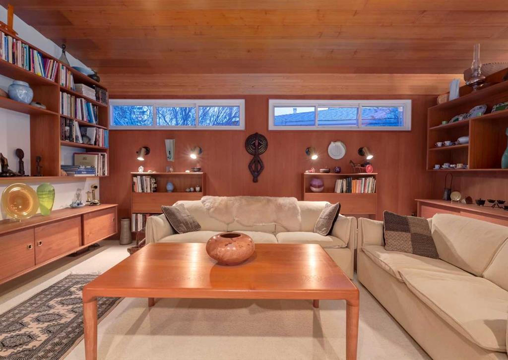 Picture for 4340 Viscount Drive NW