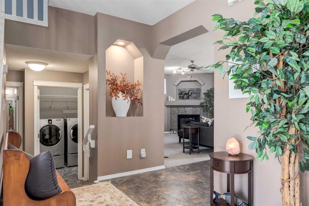 Picture for 228 Cranfield Park SE