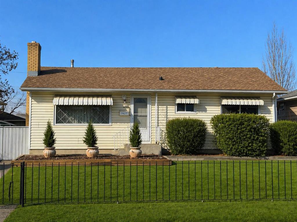 Picture for 7427 25 Street SE