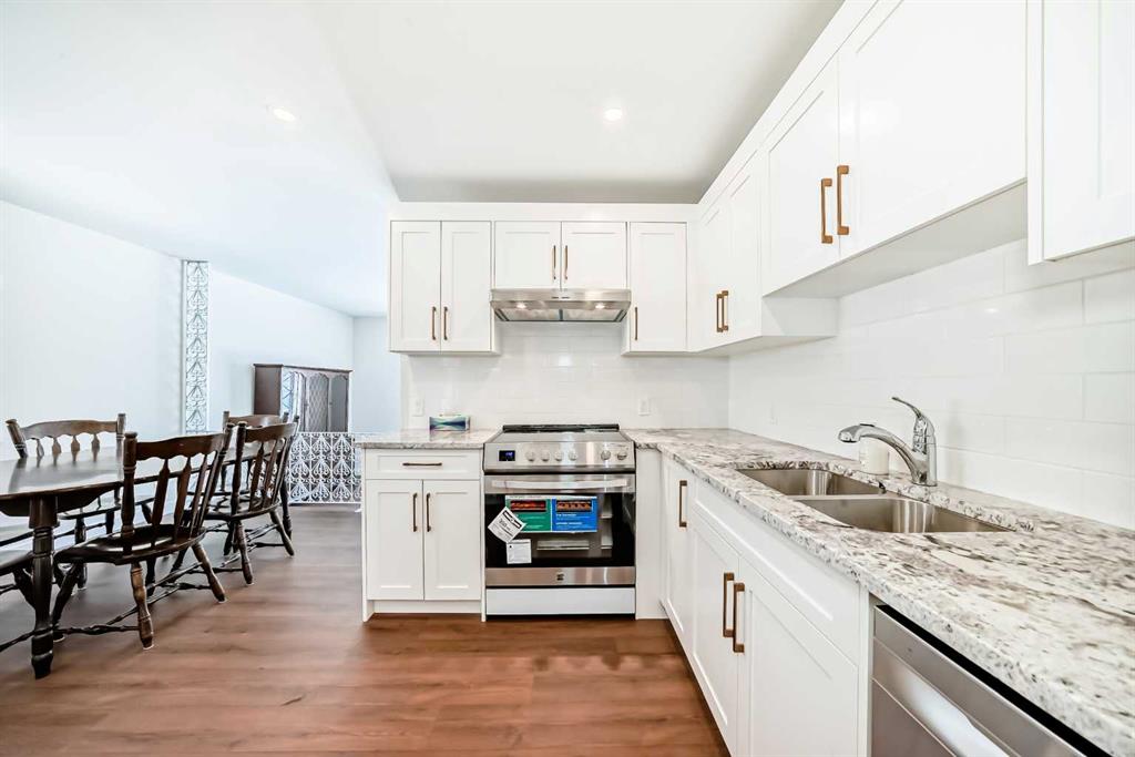 Picture for 7427 25 Street SE