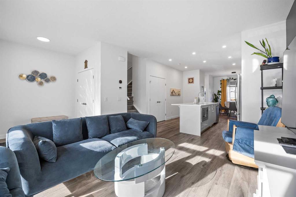 Picture for 20604 Main Street SE