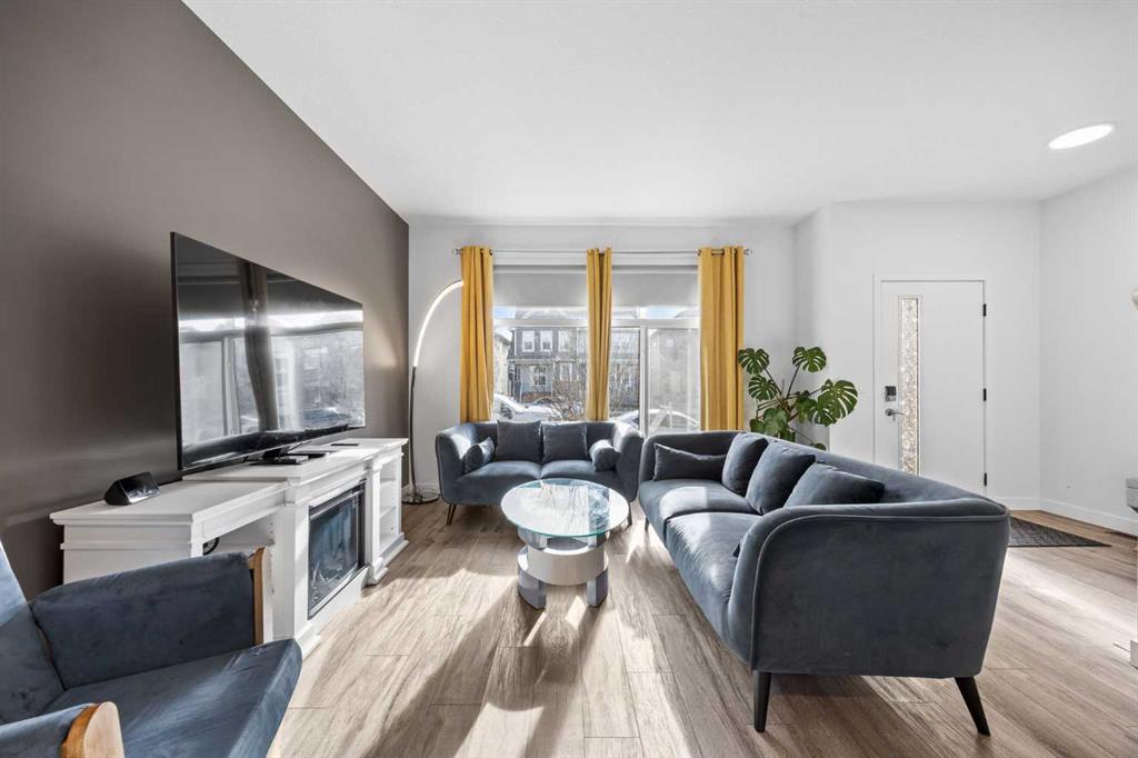 Picture for 20604 Main Street SE