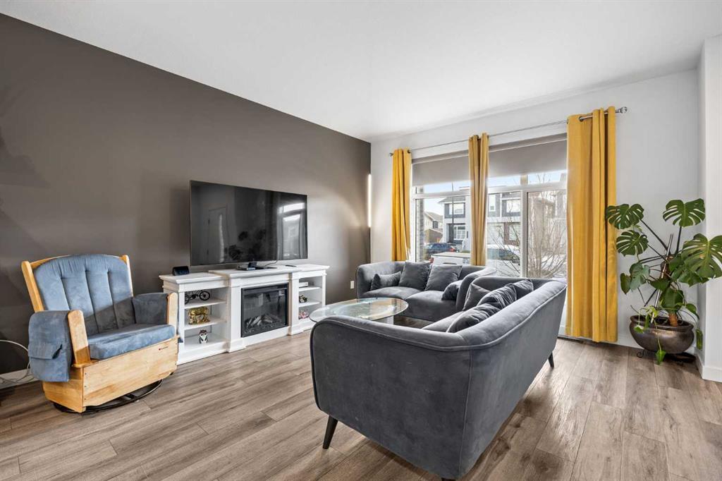 Picture for 20604 Main Street SE