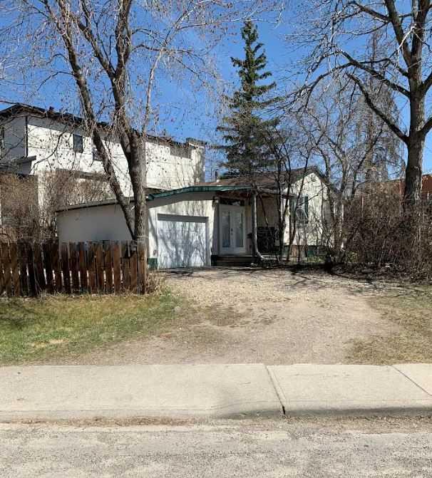 Picture for 2103 Mackay Road NW