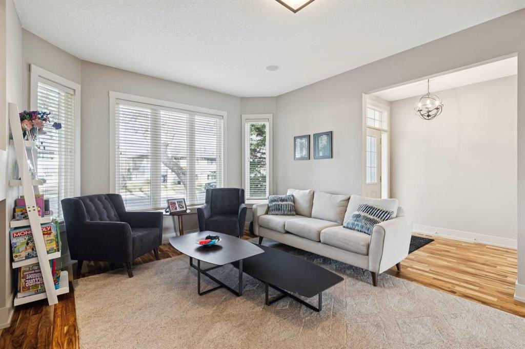 Picture for 2814 41 Street SW