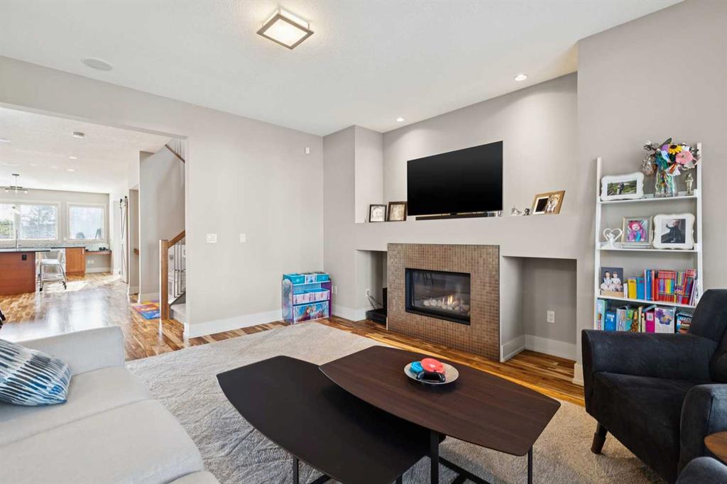 Picture for 2814 41 Street SW