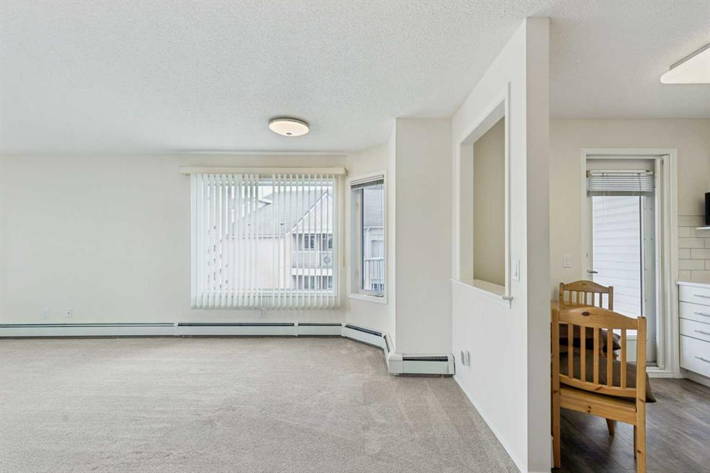 Picture for 2309, 2309 Hawksbrow Point NW