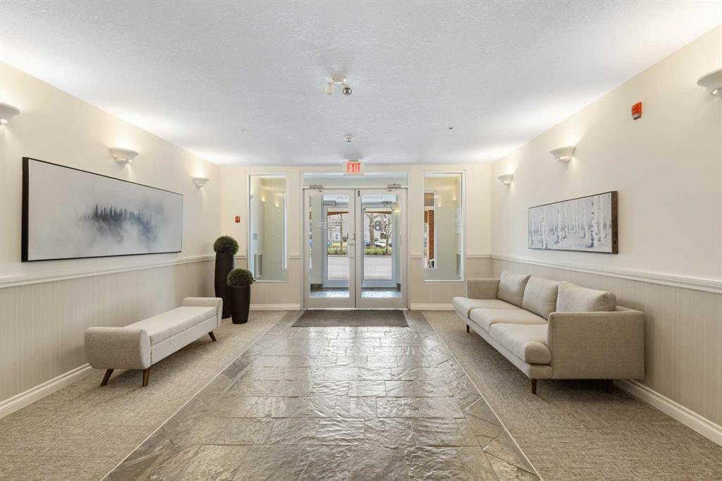 Picture for 304, 8 Hemlock Crescent SW