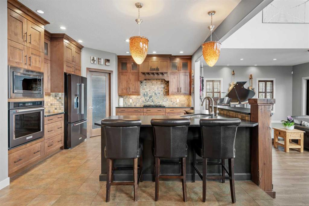 Picture for 88 Crestridge Way SW