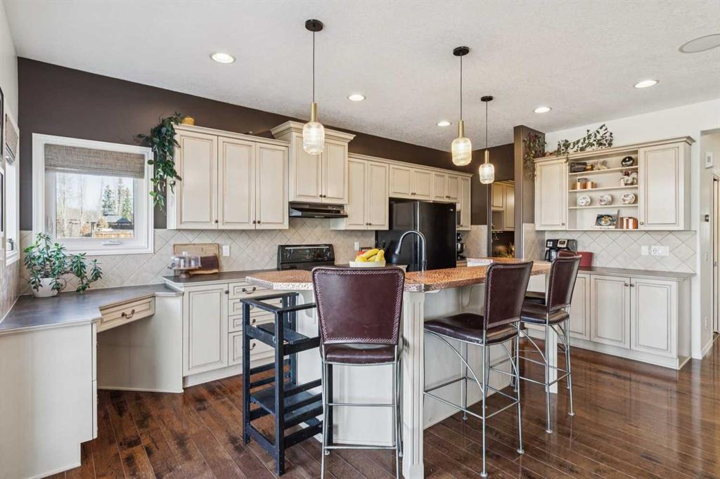 Picture for 444 Royal Oak Circle NW
