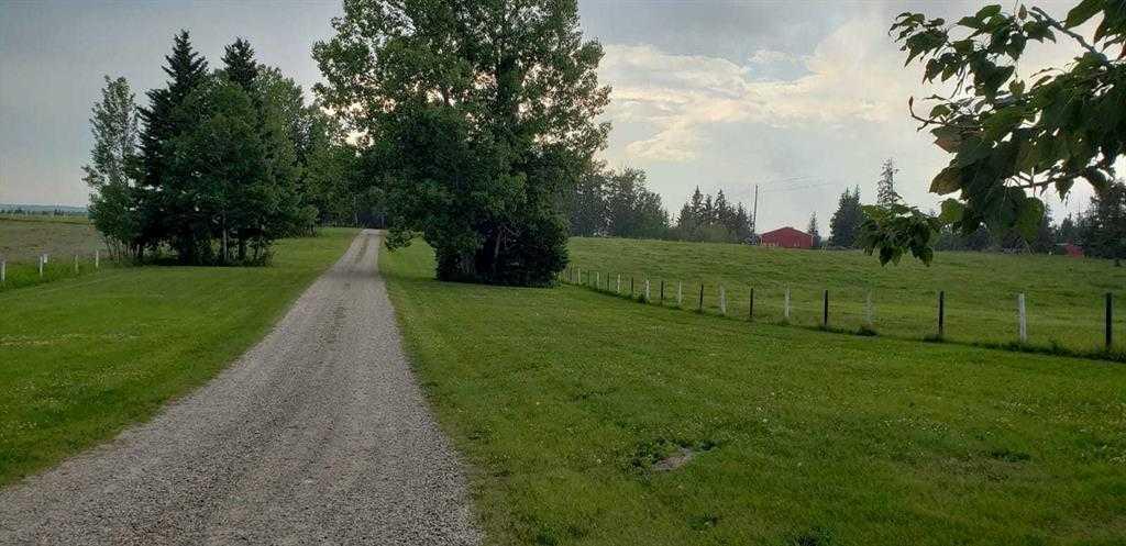 Picture for 34066 Range Road 45  