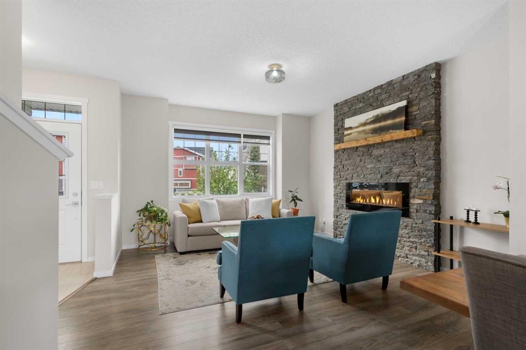 Picture for 114 Auburn Meadows Avenue SE