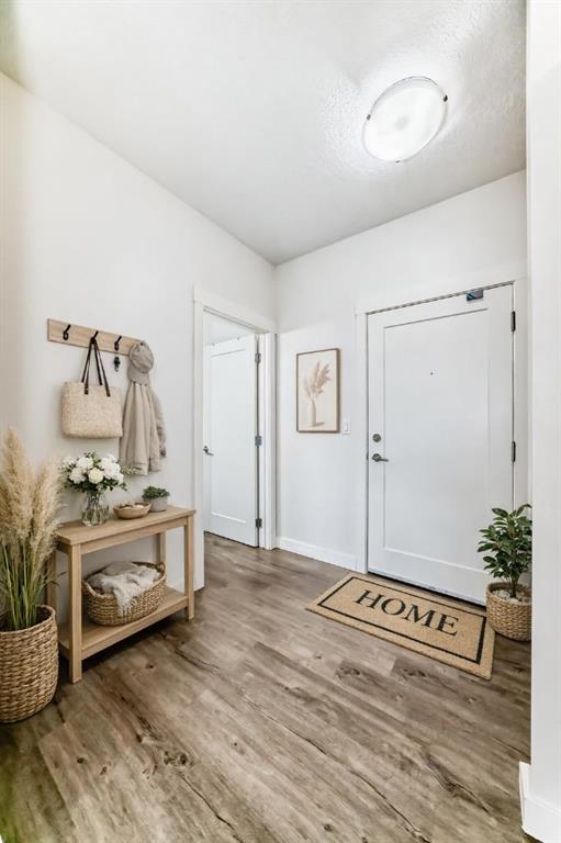 Picture for 211, 10 Walgrove  SE