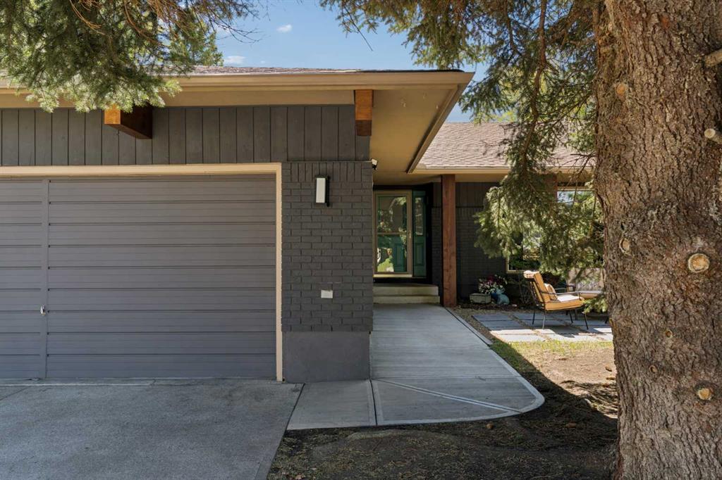 Picture for 127 Parkglen Crescent SE