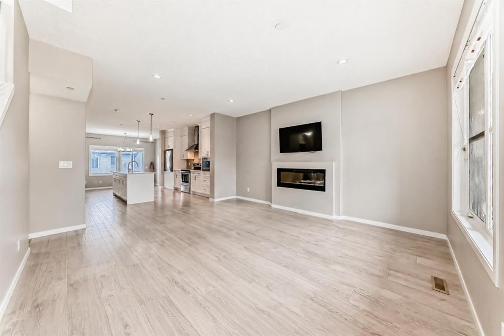 Picture for 140 Howse Avenue NE