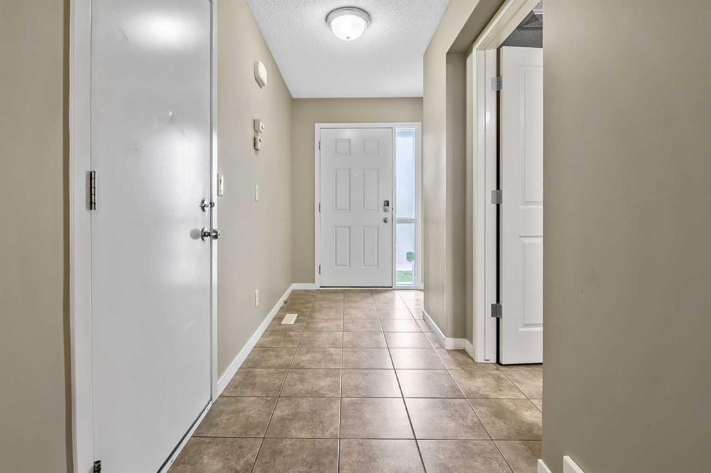 Picture for 32 Cranston Gate SE
