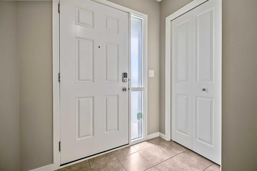 Picture for 32 Cranston Gate SE