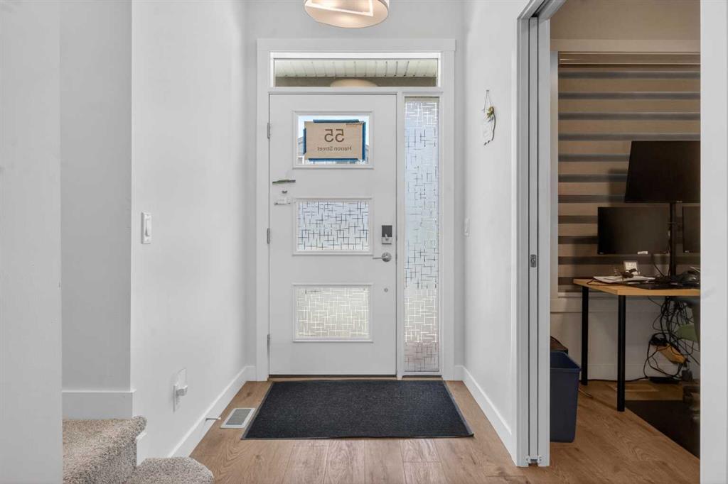 Picture for 55 Herron Street NE